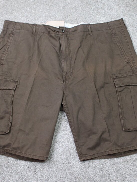 Levi's Other - Levi's Shorts NWT Mens 48 Brown 11" Cargo Pocket‎ Chino Flat Front 100% Cotton